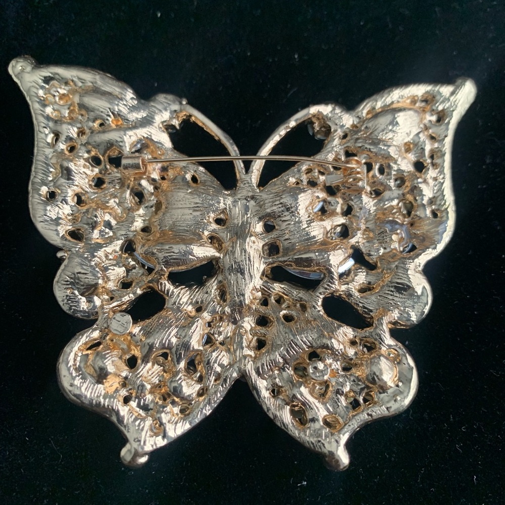 Butterfly Brooch - Picture 2 of 2